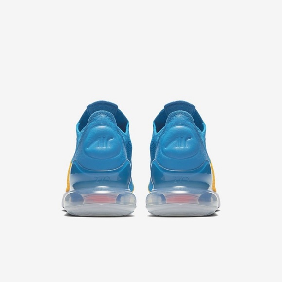 Men's Nike Air Max 270 Flyknit - Picture 5 of 6